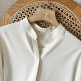 Women T-shirt Lightly Mature Curling V-neck Shirt